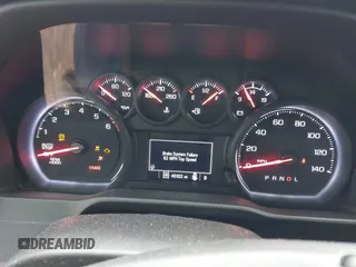 2021 Chevrolet Silverado 1500 Custom with VIN 1GCPYBEK0MZ440542, listed as a IAAI auction lot 41209792 with 40,302 mi miles and . Bid and sale history available at DreamBid. Image 7.