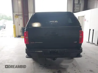 2022 Chevrolet Colorado 4WD Z71 с VIN 1GCGTDENXN1323376, выставлен на аукционе IAAI как лот 42309817 с пробегом 56 229 миль миль и . История ставок и продаж доступна на DreamBid. Изображение 16.