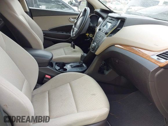 2016 Hyundai Santa Fe SE with VIN KM8SM4HFXGU144859, listed as a IAAI auction lot 42121896 with 90,175 mi miles. Bid and sale history available at carsss.com. Image 5.