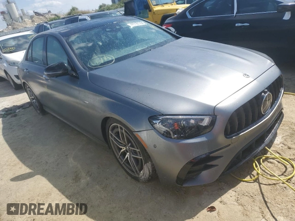 2022 Mercedes-Benz E 53 AMG with VIN W1KZF6BB0NB007152, listed as a Copart auction lot 75137784 with Not Provided miles and Non Repairable. Bid and sale history available at DreamBid. Image 4.