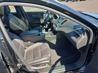 2018 Chevrolet Impala LT with VIN 2G1105S33J9137961, listed as a IAAI auction lot 42279723 with 31,780 mi miles and . Bid and sale history available at DreamBid. Image 18.