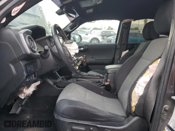2021 Toyota Tacoma 4WD SR5 with VIN 3TMDZ5BN2MM108586, listed as a Copart auction lot 84925984 with 112,793 mi miles and Salvage Title. Bid and sale history available at carsss.com. Image 7.