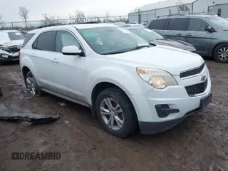 2014 Chevrolet Equinox LT with VIN 2GNALBEK9E6182496, listed as a IAAI auction lot 41714411 with 204,608 mi miles. Bid and sale history available at carsss.com. Image 1.
