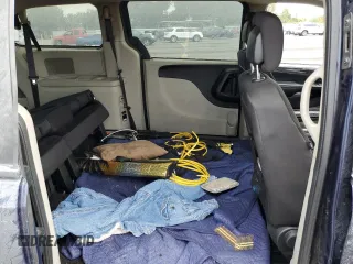 2017 Dodge Grand Caravan SE z VIN 2C4RDGBG2HR755893, wystawiony jako Copart lot #56722045 z przebiegiem Nie podano mil oraz Szkoda całkowita • Salvage title. Historia ofert i sprzedaży dostępna na DreamBid. Obrazek 11.