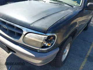 1997 Ford Explorer XL z VIN 1FMDU32E5VUA59508, wystawiony jako IAAI lot #41608736 z przebiegiem 268 377 mil mil oraz . Historia ofert i sprzedaży dostępna na DreamBid. Obrazek 6.