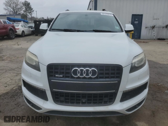 2015 Audi Q7 3.0T S line Prestige with VIN WA1DGAFE4FD032659, listed as a Copart auction lot 49123915 with 189,795 mi miles and Salvage Title. Bid and sale history available at carsss.com. Image 5.