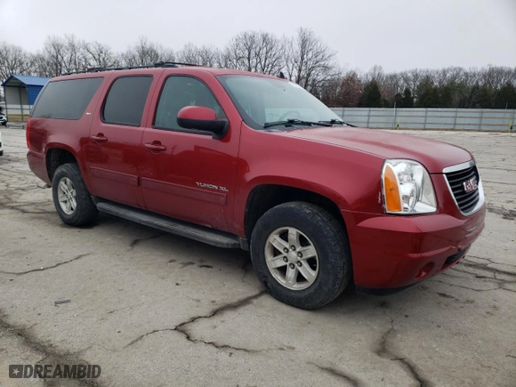 2013 GMC Yukon XL SLT with VIN 1GKS2KE76DR360514, listed as a Copart auction lot 43706895 with 221,591 mi miles and Salvage Title. Bid and sale history available at carsss.com. Image 4.