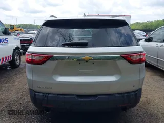 2020 Chevrolet Traverse LT Cloth с VIN 1GNERGKW6LJ127816, выставлен на аукционе IAAI как лот 42434333 с пробегом 55 383 миль миль и . История ставок и продаж доступна на DreamBid. Изображение 16.