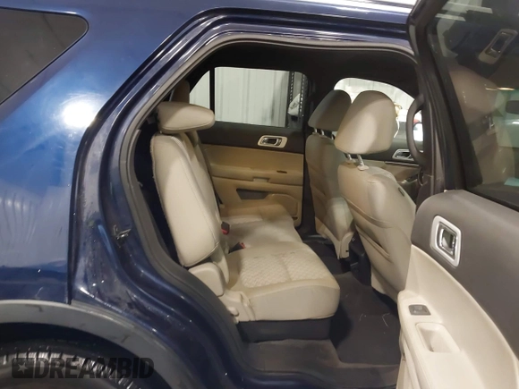 2011 Ford Explorer XLT with VIN 1FMHK8D84BGA01962, listed as a IAAI auction lot 42055957 with 133,977 mi miles and . Bid and sale history available at DreamBid. Image 8.