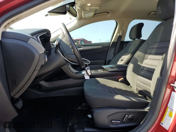 2019 Ford Fusion SE with VIN 3FA6P0LUXKR225376, listed as a Copart auction lot 53430445 with 133,512 mi miles and Non Repairable. Bid and sale history available at carsss.com. Image 7.