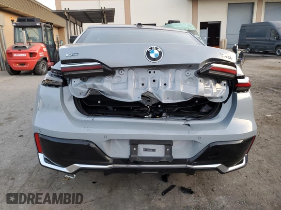 2024 BMW 7 Series 740i xDrive with VIN WBA33EH05RCS18269, listed as a Copart auction lot 84739554 with 15,753 mi miles and Salvage Title. Bid and sale history available at carsss.com. Image 6.