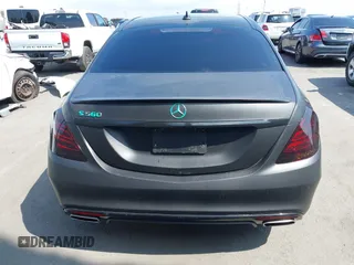 2015 Mercedes-Benz S-Class S 550 with VIN WDDUG8CB6FA157601, listed as a IAAI auction lot 40402615 with 85,030 mi miles. Bid and sale history available at carsss.com. Image 17.