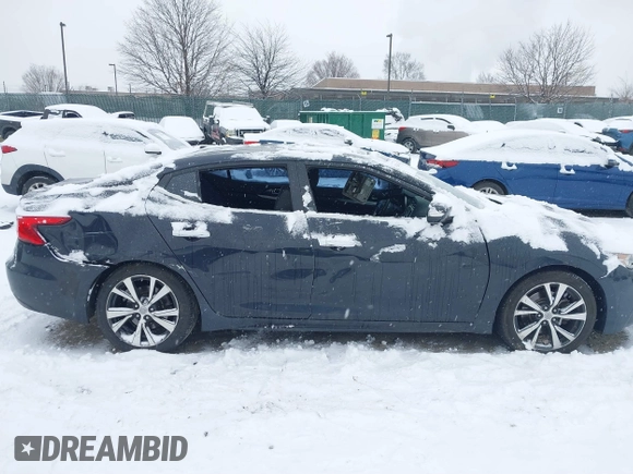 2017 Nissan Maxima SV with VIN 1N4AA6AP5HC418537, listed as a IAAI auction lot 41260140 with 56,140 mi miles. Bid and sale history available at carsss.com. Image 6.