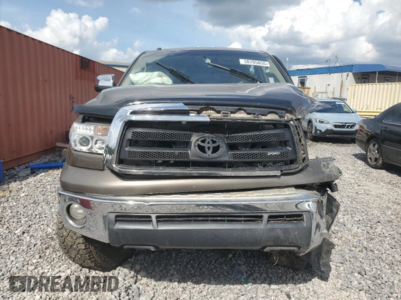 2013 Toyota Tundra с VIN 5TFDW5F11DX295149, выставлен на аукционе Copart как лот 58705855 с пробегом 285 533 миль миль и Списание • Salvage title. История ставок и продаж доступна на DreamBid. Изображение 5.