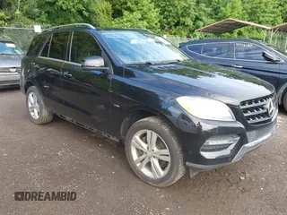 2012 Mercedes-Benz M 350 with VIN 4JGDA5HB6CA042880, listed as a IAAI auction lot 42673383 with 165,278 mi miles and . Bid and sale history available at DreamBid. Image 1.