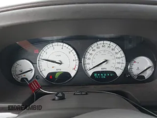 2005 Chrysler Sebring Limited with VIN 1C3EL65R55N705544, listed as a IAAI auction lot 42047691 with 141,136 mi miles and . Bid and sale history available at DreamBid. Image 7.