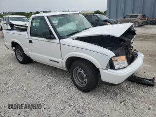 1998 GMC Sonoma z VIN 1GTCS144XWK518236, wystawiony jako Copart lot #59101905 z przebiegiem Nie podano mil oraz Nie do naprawy • Non repairable. Historia ofert i sprzedaży dostępna na DreamBid. Obrazek 4.
