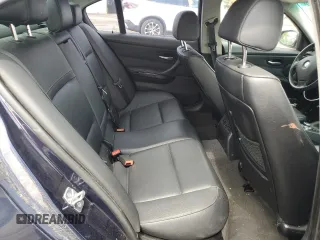 2009 BMW 3 Series 328i with VIN WBAPH73569A171010, listed as a Copart auction lot 61923715 with 209,062 mi miles and Salvage title. Bid and sale history available at DreamBid. Image 10.