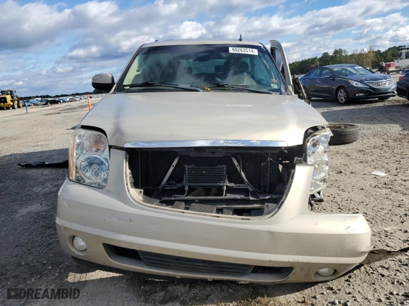 2011 GMC Yukon XL SLT with VIN 1GKS1KE07BR385988, listed as a Copart auction lot 80263514 with 270,820 mi miles and Salvage Title. Bid and sale history available at carsss.com. Image 5.