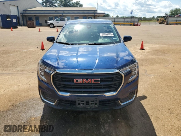 2022 GMC Terrain SLE with VIN 3GKALMEV1NL125272, listed as a Copart auction lot 55992085 with 70,096 mi miles and Salvage title. Bid and sale history available at DreamBid. Image 5.