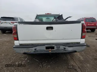 2004 Chevrolet Silverado 1500 Work Truck with VIN 1GCEC14X74Z121233, listed as a Copart auction lot 86571204 with 229,362 mi miles and Salvage Title. Bid and sale history available at carsss.com. Image 6.