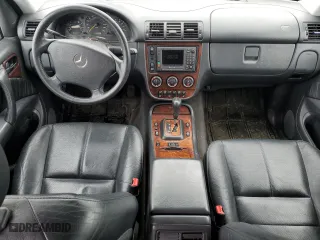 2005 Mercedes-Benz M-Class 3.7L with VIN 4JGAB57E45A539098, listed as a Copart auction lot 51529255 with 186,492 mi miles and Salvage Title. Bid and sale history available at carsss.com. Image 8.