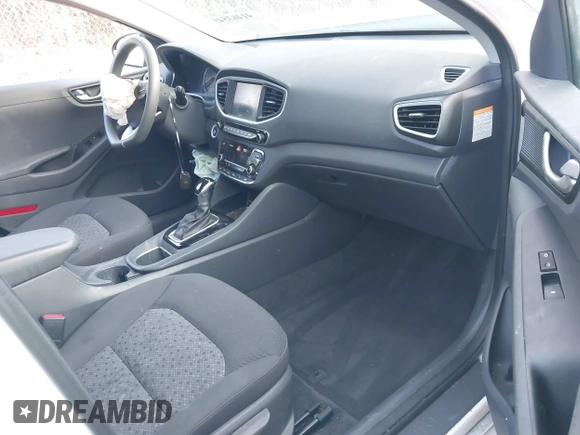 2018 Hyundai Ioniq Blue with VIN KMHC65LC4JU103376, listed as a IAAI auction lot 41463545 with 115,116 mi miles and . Bid and sale history available at DreamBid. Image 5.