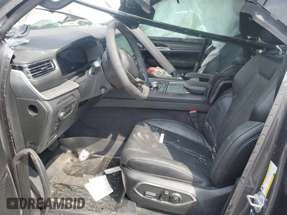 2024 Jeep Wagoneer Series II with VIN 1C4SJSBP4RS181942, listed as a Copart auction lot 63038895 with Not provided miles and Salvage title. Bid and sale history available at DreamBid. Image 7.