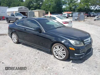 2013 Mercedes-Benz C 250 с VIN WDDGJ4HB4DF960262, выставлен на аукционе IAAI как лот 42769489 с пробегом 164 315 миль миль и . История ставок и продаж доступна на DreamBid. Изображение 1.