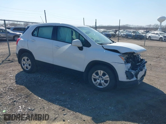 2015 Chevrolet Trax LS with VIN KL7CJKSB7FB069640, listed as a IAAI auction lot 41795991 with 153,789 mi miles. Bid and sale history available at carsss.com. Image 1.