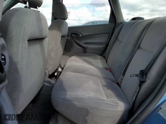 2001 Ford Focus SE with VIN 1FAFP36391W125656, listed as a Copart auction lot 42354995 with 84,482 mi miles and Salvage Title. Bid and sale history available at carsss.com. Image 10.