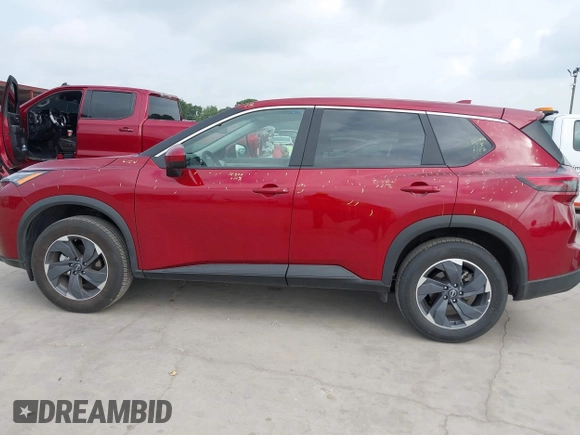 2025 Nissan Rogue SV with VIN 5N1BT3BA1SC772026, listed as a IAAI auction lot 42166212 with 12,207 mi miles. Bid and sale history available at carsss.com. Image 14.