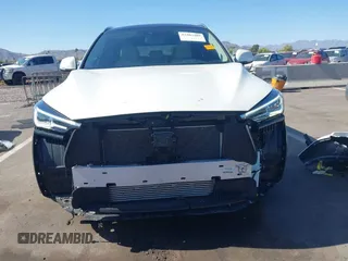 2020 Infiniti QX50 Luxe z VIN 3PCAJ5M38LF102168, wystawiony jako IAAI lot #42303489 z przebiegiem 24 910 mil mil oraz . Historia ofert i sprzedaży dostępna na DreamBid. Obrazek 6.