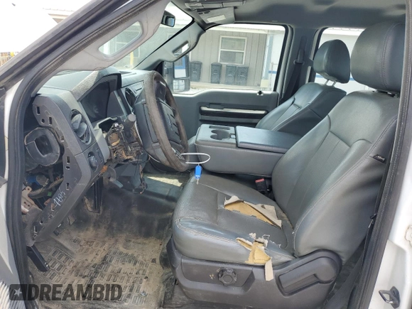 2014 Ford F-250 XL z VIN 1FT7W2A66EEA42226, wystawiony jako Copart lot #59232745 z przebiegiem 115 720 mil mil oraz Szkoda całkowita • Salvage title. Historia ofert i sprzedaży dostępna na DreamBid. Obrazek 7.