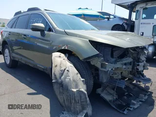 2018 Subaru Outback Premium z VIN 4S4BSAFC2J3291672, wystawiony jako IAAI lot #42454234 z przebiegiem 208 105 mil mil oraz . Historia ofert i sprzedaży dostępna na DreamBid. Obrazek 1.