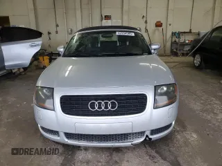 2002 Audi TT with VIN TRUTC28N621027450, listed as a Copart auction lot 42554585 with 111,027 mi miles and Salvage Title. Bid and sale history available at carsss.com. Image 5.