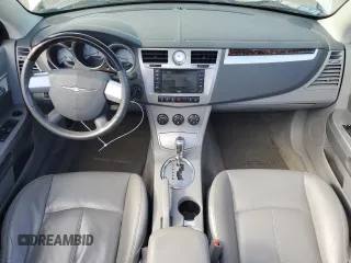 2008 Chrysler Sebring Limited with VIN 1C3LC65M98N634638, listed as a Copart auction lot 61707105 with 118,552 mi miles and Clean title. Bid and sale history available at DreamBid. Image 8.