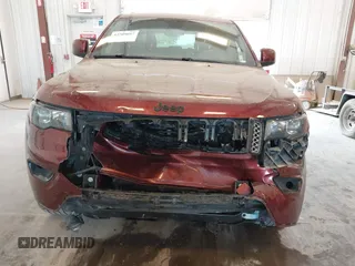 2018 Jeep Grand Cherokee Laredo with VIN 1C4RJFAG1JC152968, listed as a IAAI auction lot 42509667 with 108,319 mi miles and . Bid and sale history available at DreamBid. Image 6.