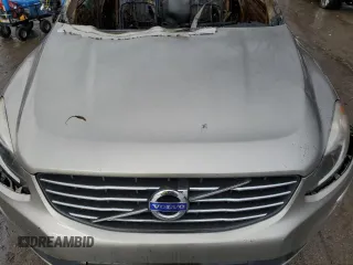 2015 Volvo XC60 T5 z VIN YV4612RK6F2666104, wystawiony jako Copart lot #85735704 z przebiegiem Nie podano mil oraz Szkoda całkowita • Salvage title. Historia ofert i sprzedaży dostępna na DreamBid. Obrazek 12.