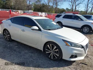 2019 Nissan Altima Platinum with VIN 1N4BL4FV6KC221426, listed as a IAAI auction lot 41900455 with 194,516 mi miles and . Bid and sale history available at carsss.com. Image 1.