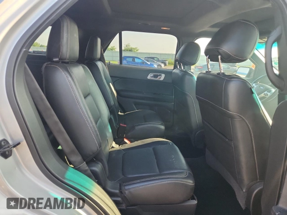 2014 Ford Explorer Sport z VIN 1FM5K8GT0EGB34032, wystawiony jako Copart lot #64573325 z przebiegiem 103 436 mil mil oraz Czysty tytuł • Clean title. Historia ofert i sprzedaży dostępna na DreamBid. Obrazek 11.