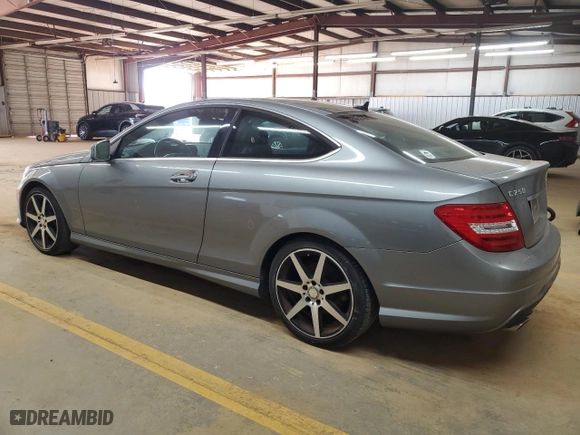 2015 Mercedes-Benz C-Class C 250 with VIN WDDGJ4HB4FG414882, listed as a Copart auction lot 49929055 with 83,921 mi miles and Clean Title. Bid and sale history available at carsss.com. Image 2.