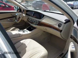 2016 Mercedes-Benz S 550 z VIN WDDUG8FB2GA226166, wystawiony jako IAAI lot #42317125 z przebiegiem 88 418 mil mil oraz . Historia ofert i sprzedaży dostępna na DreamBid. Obrazek 5.