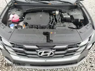 2025 Hyundai Tucson SE with VIN 5NMJACDE3SH569257, listed as a Copart auction lot 70631285 with 4,726 mi miles and Salvage title. Bid and sale history available at DreamBid. Image 14.