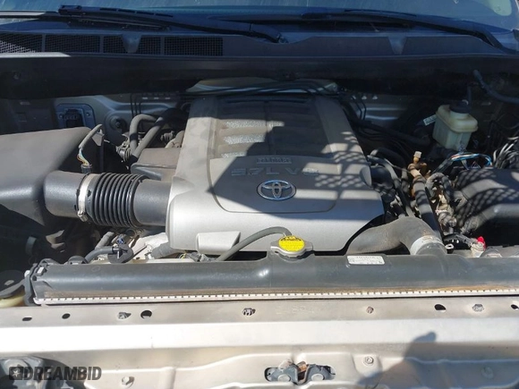 2007 Toyota Tundra SR5 with VIN 5TFBV54167X024430, listed as a IAAI auction lot 41776878 with 172,980 mi miles. Bid and sale history available at carsss.com. Image 10.