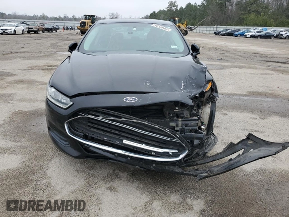 2016 Ford Fusion SE with VIN 1FA6P0HD9G5119892, listed as a Copart auction lot 46128495 with 141,867 mi miles and Salvage Title. Bid and sale history available at carsss.com. Image 5.