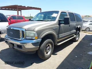2002 Ford Excursion Limited z VIN 1FMNU43S72EA30242, wystawiony jako IAAI lot #42604414 z przebiegiem 209 106 mil mil oraz . Historia ofert i sprzedaży dostępna na DreamBid. Obrazek 17.