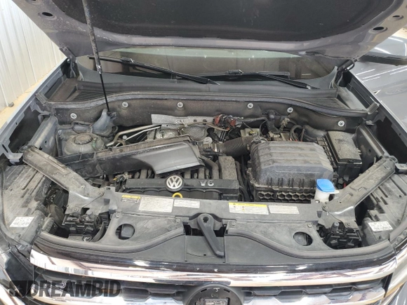 2021 Volkswagen Atlas SEL Premium R-Line with VIN 1V2FE2CA2MC238981, listed as a Copart auction lot 62637875 with 43,064 mi miles and Salvage title. Bid and sale history available at DreamBid. Image 12.