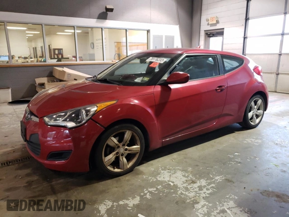 2015 Hyundai Veloster with VIN KMHTC6AD1FU228644, listed as a Copart auction lot 70176233 with 117,359 mi miles. Bid and sale history available at carsss.com. Image 1.