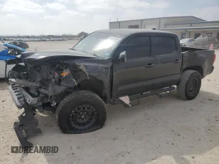 2018 Toyota Tacoma SR with VIN 5TFCZ5AN9JX156458, listed as a Copart auction lot 44431255 with 133,209 mi miles and Salvage Title. Bid and sale history available at carsss.com. Image 1.